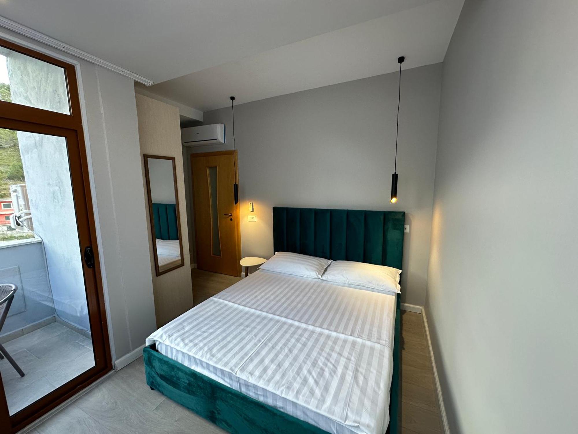 Xhimi'S Seaside Apartments Dıraç Dış mekan fotoğraf